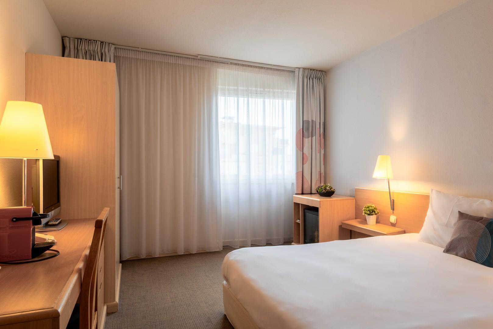 Castrum Hotel Szekesfehervar Exterior photo